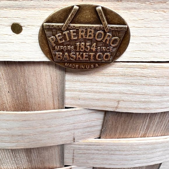 Peterboro Picnic Basket Natural Wood Riser Inside Woven Double Handles Logo - Picture 3 of 11